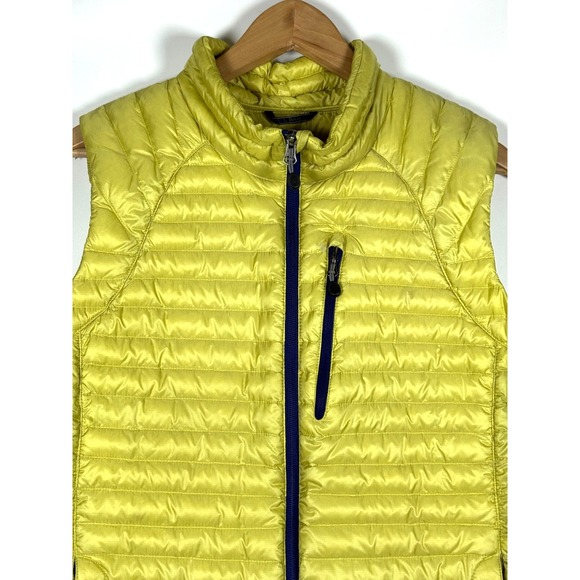 LL Bean Down Puffer Vest Womens XL Yellow Chartreuse Goose Down Lightweight - Picture 2 of 16